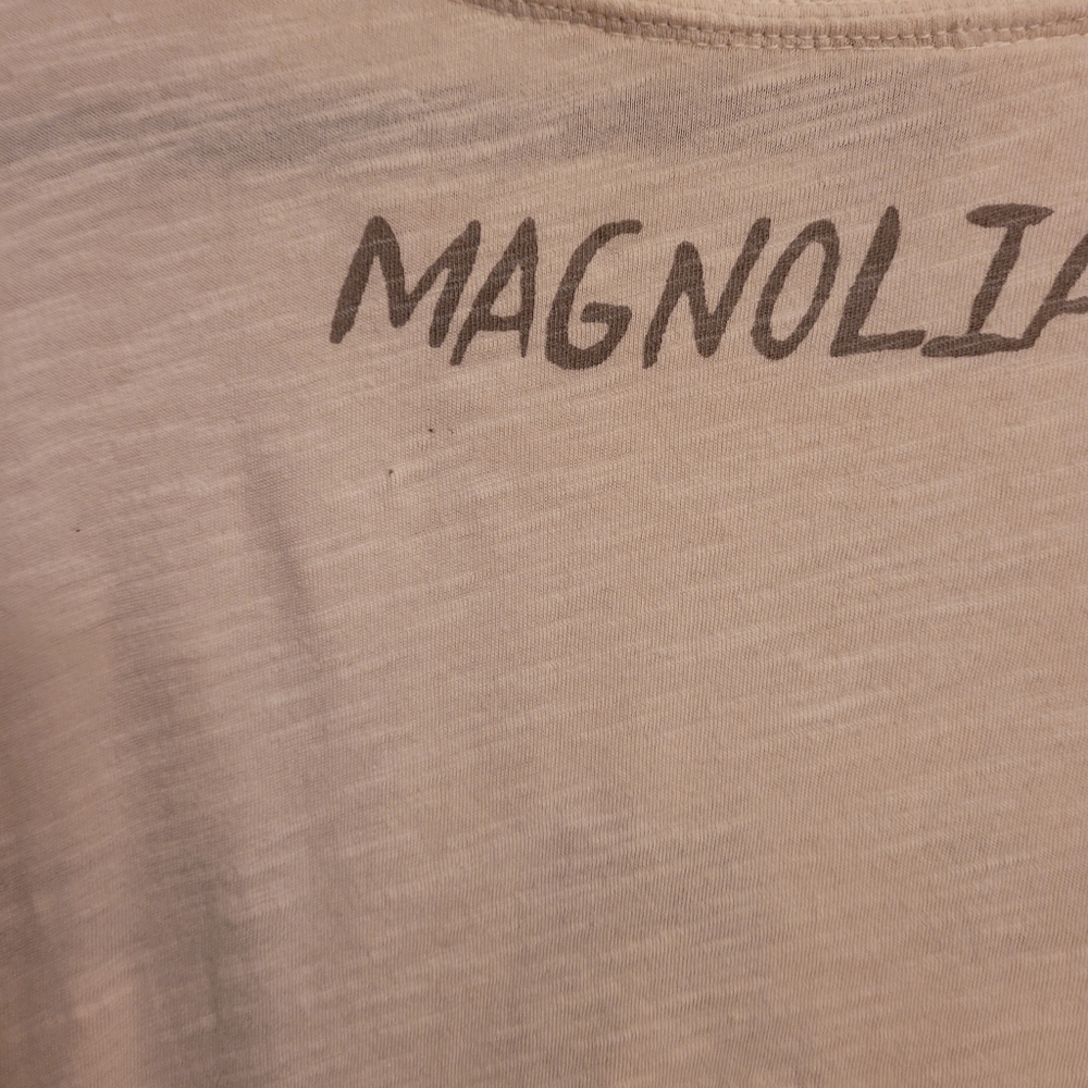 SOLD!! Magnolia Pearl Bold STAR Frances Pullover - Picture 4 of 4